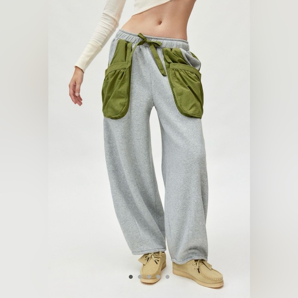 NWT Urban Outfitters BDG Trish Balloon Joggers - Picture 1 of 10